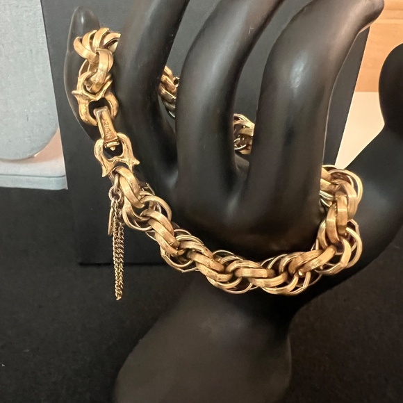Vintage MONET Twisted Rope Chain Gold Tone Bracelet 1960's Size 6.5" - Picture 5 of 7